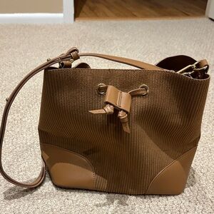 Elegant Brown Bucket Bag